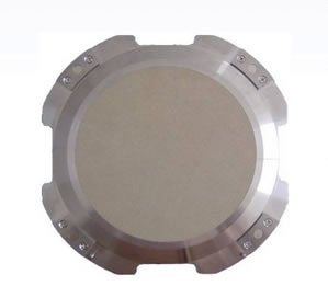 ����մ��и�P