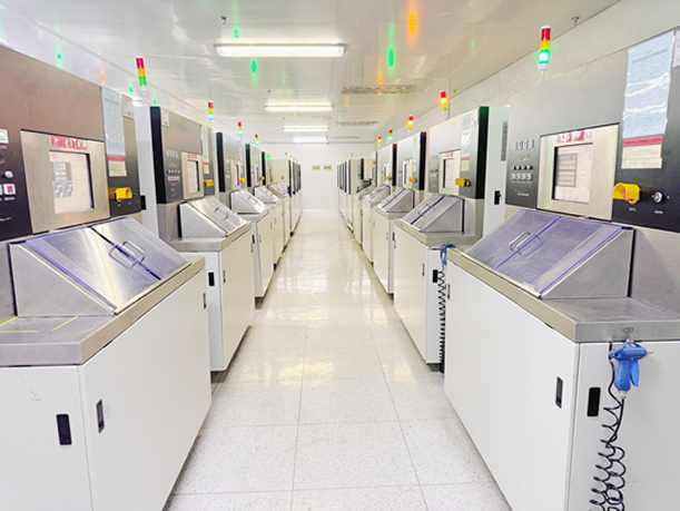 �yԇ�и����